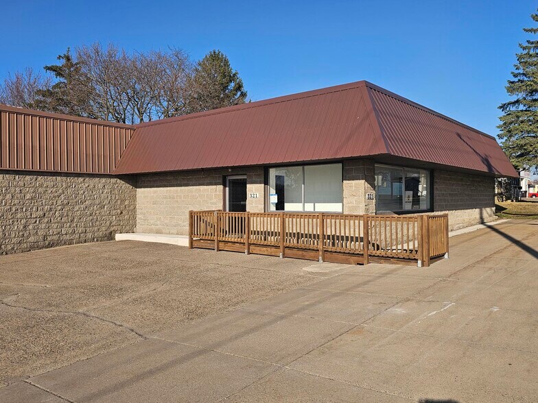 Primary Photo Of 321 W Clifton St, Tomah General Retail For Sale