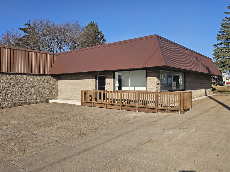 Primary Photo Of 321 W Clifton St, Tomah General Retail For Sale
