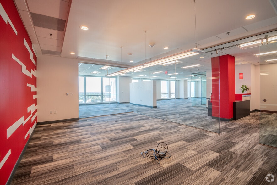 More Photos Of 980 9th St, Sacramento Unknown For Lease