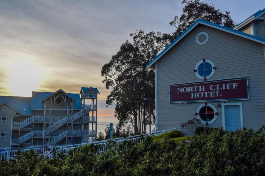 More Photos Of 1005 S Main St, Fort Bragg Hotel For Sale