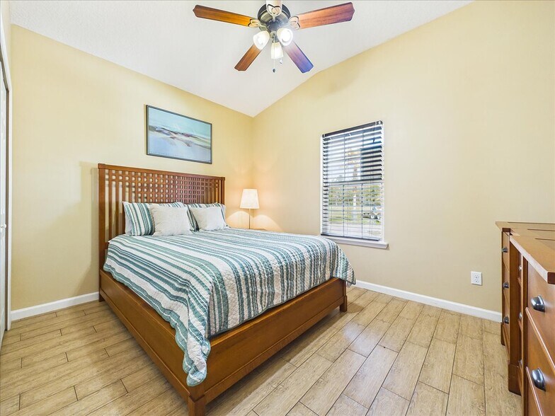 More Photos Of 100 Pilothouse Ct, Palatka Multifamily For Sale