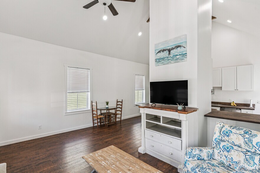 More Photos Of , Brunswick Specialty For Sale