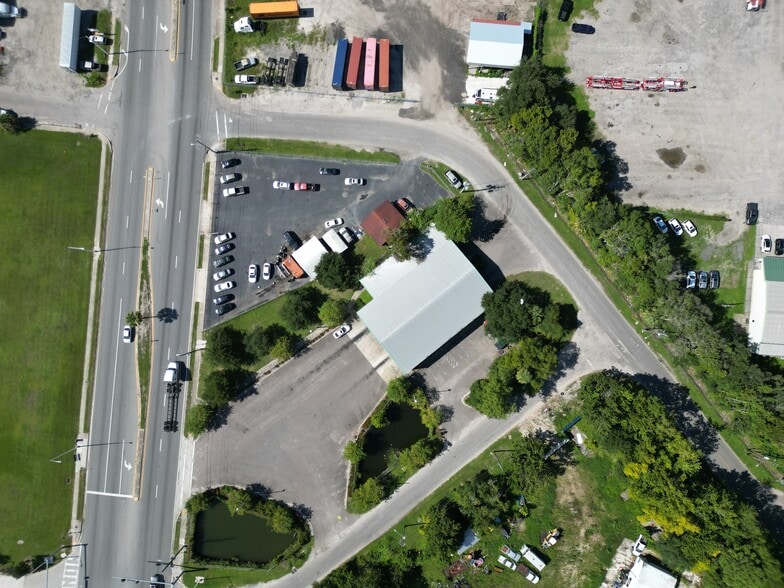 More Photos Of 3400 Edgewood Ave N, Jacksonville Warehouse For Sale