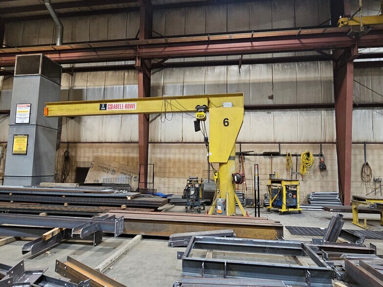 More Photos Of 3500 Contractors Dr, Midland Manufacturing For Sale