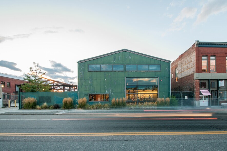 Primary Photo Of 3033 Larimer St, Denver Office For Lease