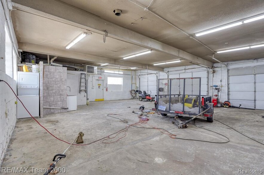 More Photos Of 26105 Van Born Rd, Taylor Auto Repair For Sale