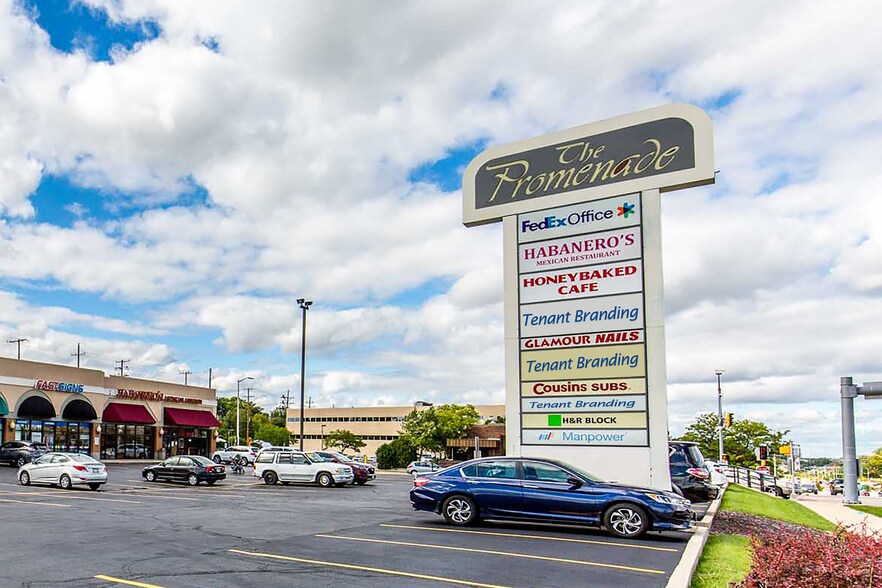 More Photos Of 801-861 N Mayfair Rd, Wauwatosa Unknown For Lease