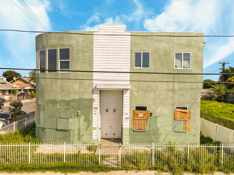 More Photos Of 6500 S Main St, Los Angeles Apartments For Sale