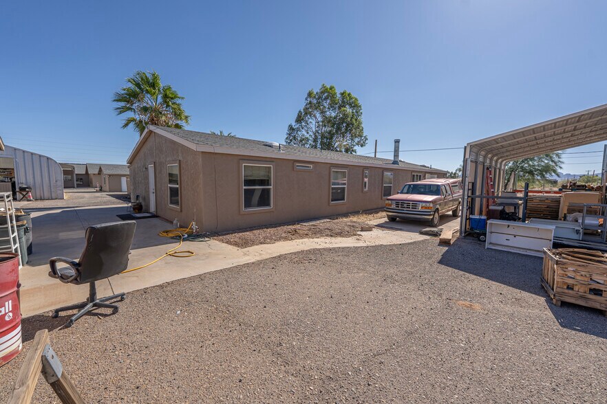 More Photos Of 5221 Hwy 68, Golden Valley Flex For Sale