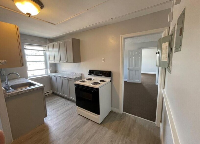 More Photos Of 5-7 Upson St, Bristol Apartments For Sale