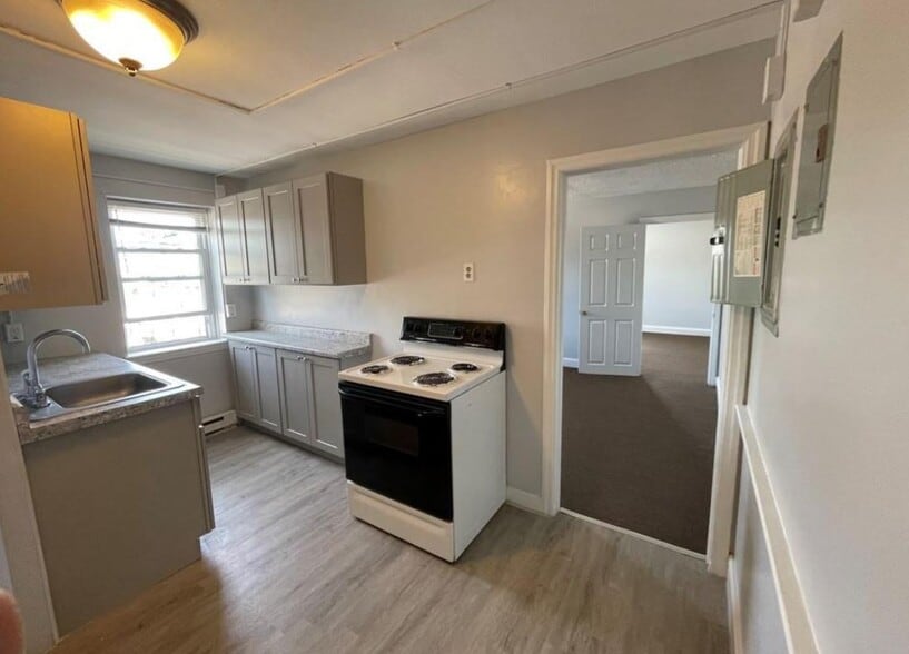 More Photos Of 5-7 Upson St, Bristol Apartments For Sale
