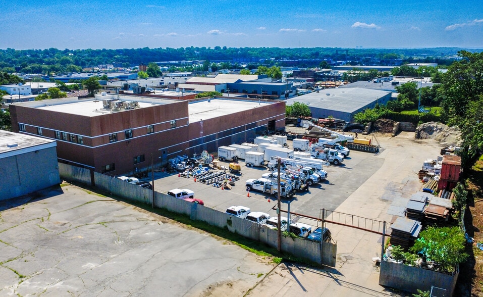 Primary Photo Of 550 Franklin Ave, Mount Vernon Warehouse For Sale
