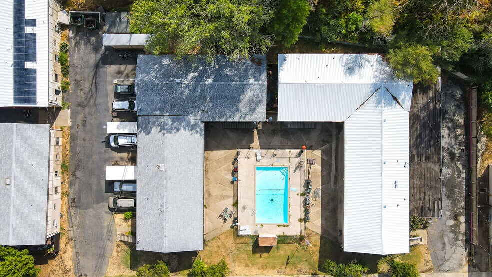 More Photos Of 1597 Bruce Dr, Anderson Apartments For Sale