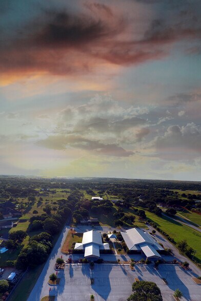 More Photos Of 601 Old Base Rd, Aurora Religious Facility For Sale