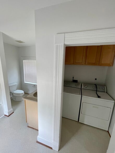 More Photos Of 506 E Liberty St, Charles Town Apartments For Sale