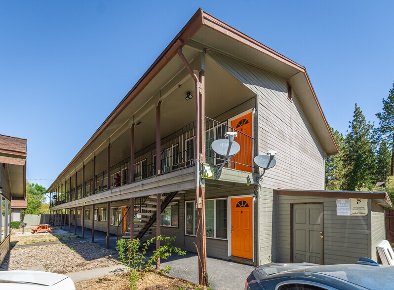 More Photos Of 3715 Blackwood Rd, South Lake Tahoe Apartments For Sale