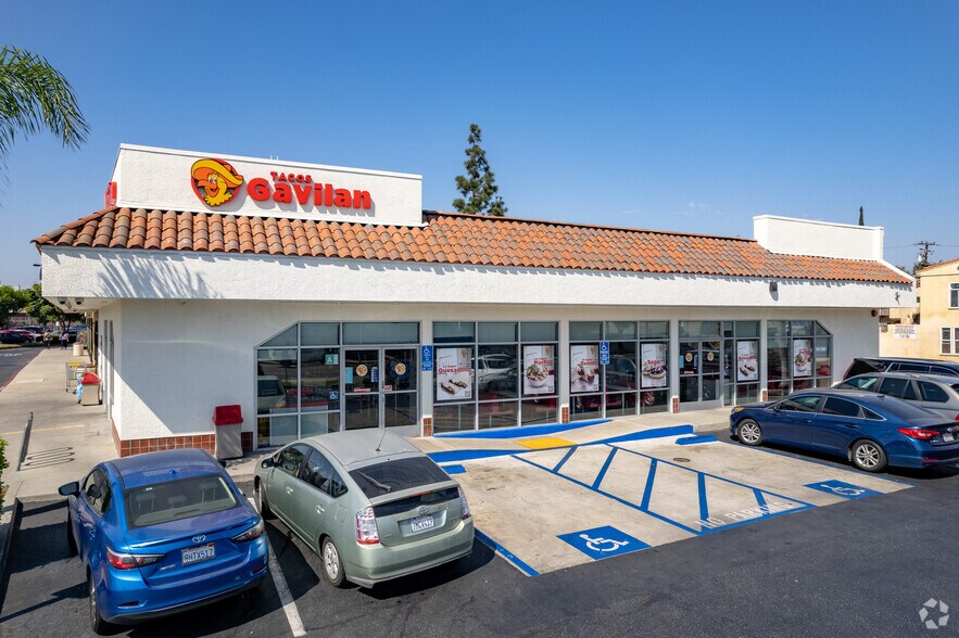 More Photos Of 6900-7100 S Santa Fe Ave, Huntington Park Unknown For Lease