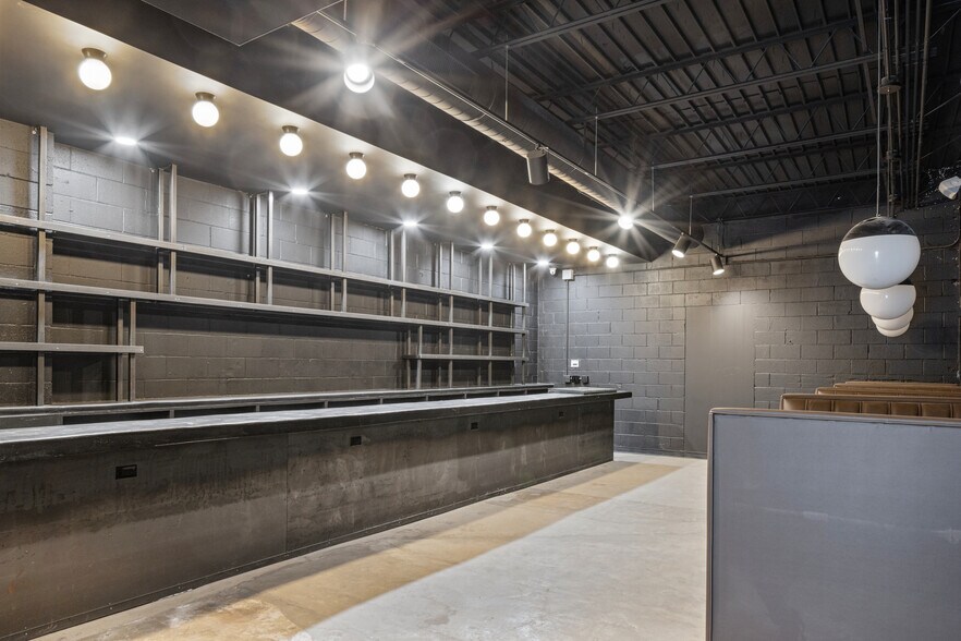 More Photos Of 120 N Western Ave, Oklahoma City Freestanding For Lease