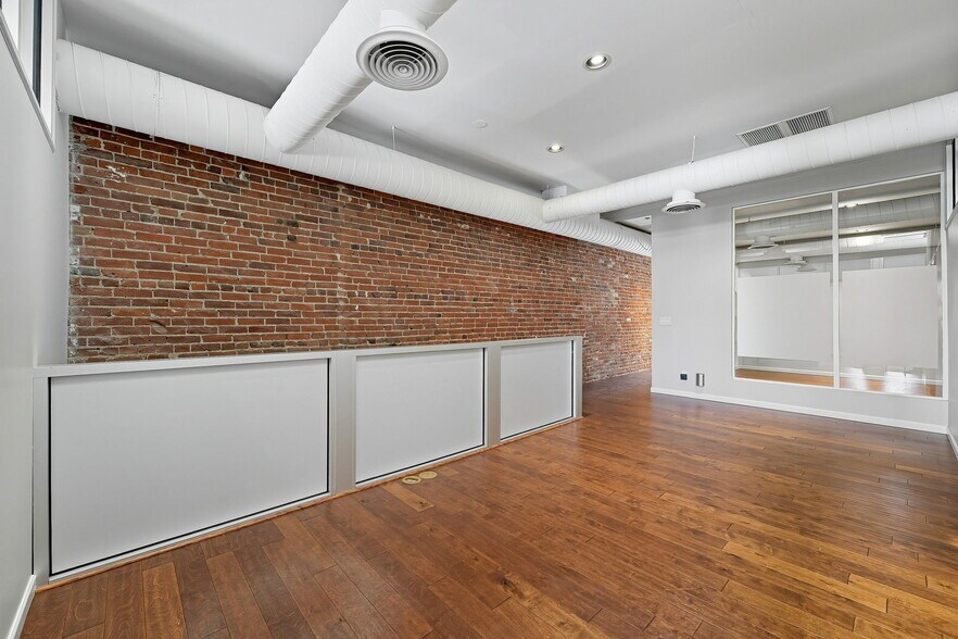 More Photos Of 1516-1518 Blake St, Denver Office For Sale