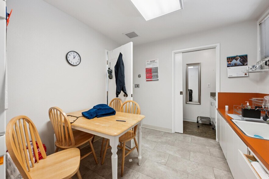 More Photos Of 864-868 2nd St, Santa Rosa Medical For Sale