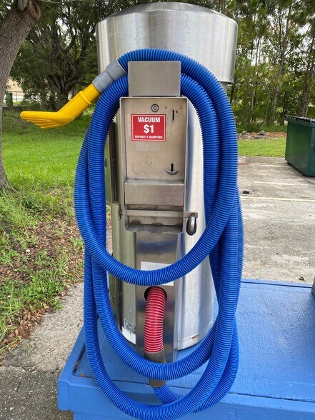 More Photos Of 15251 Convenience Way, Fort Myers Carwash For Lease