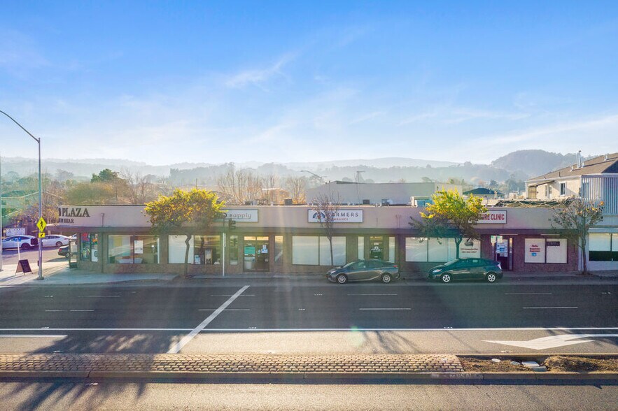 More Photos Of 1601-1615 El Camino Real, Millbrae Storefront For Lease