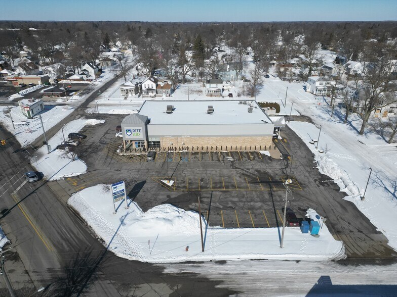 More Photos Of 806 Gratiot Ave, Saginaw Drugstore For Sale