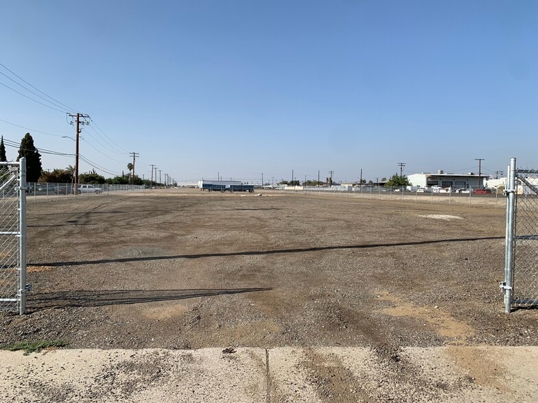 More Photos Of 104 Glenwood St, Delano Land For Lease