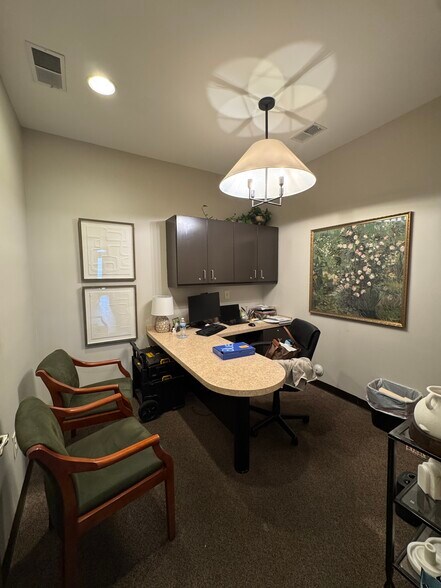 More Photos Of 511 Brookwood Blvd, Birmingham Medical For Sale