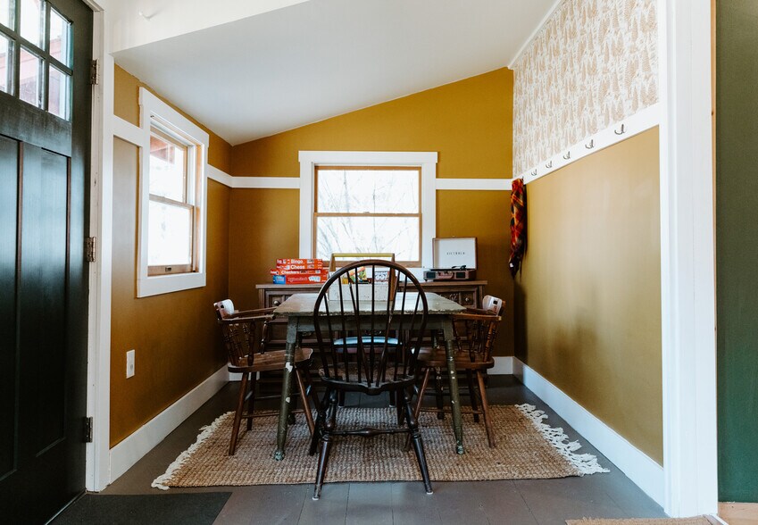 More Photos Of 116 Firehouse Rd, Pocono Pines Apartments For Sale