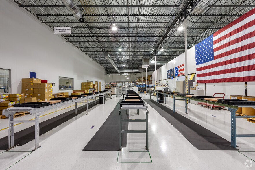 More Photos Of 1101 Arrow Point Dr, Cedar Park Unknown For Lease