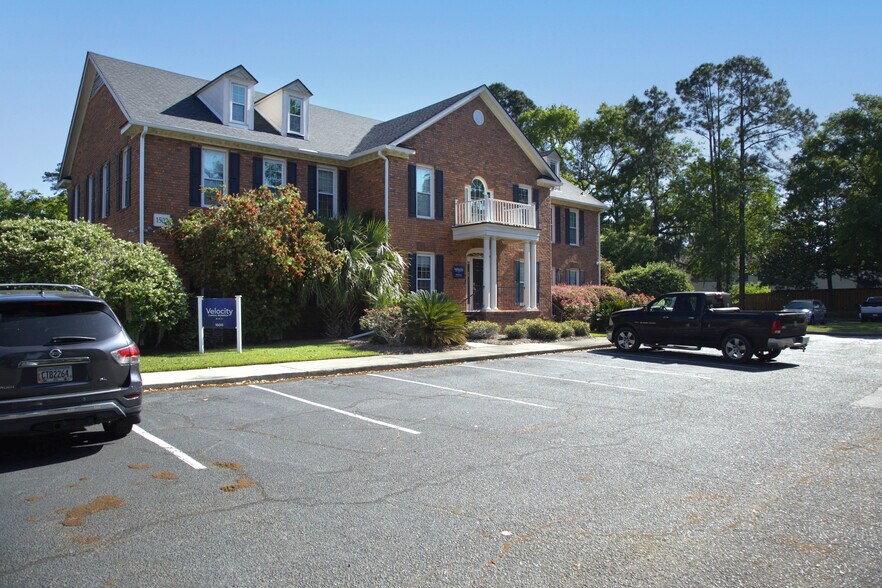 Primary Photo Of 340 Eisenhower Dr, Savannah Medical For Sale