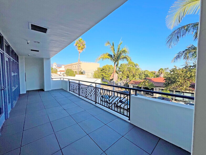 Primary Photo Of 136 W Canon Perdido St, Santa Barbara Office For Lease