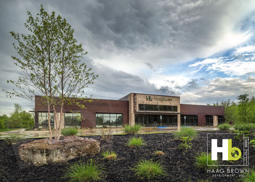 More Photos Of 2230 Hill Park Dr, Jonesboro Office For Lease