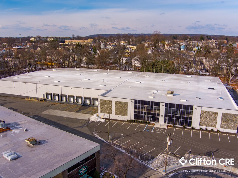 More Photos Of 50 Camptown Rd, Maplewood Warehouse For Lease