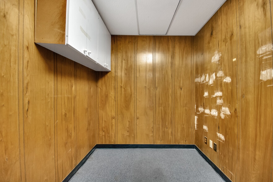 More Photos Of 5858 St Augustine Rd, Jacksonville Freestanding For Lease
