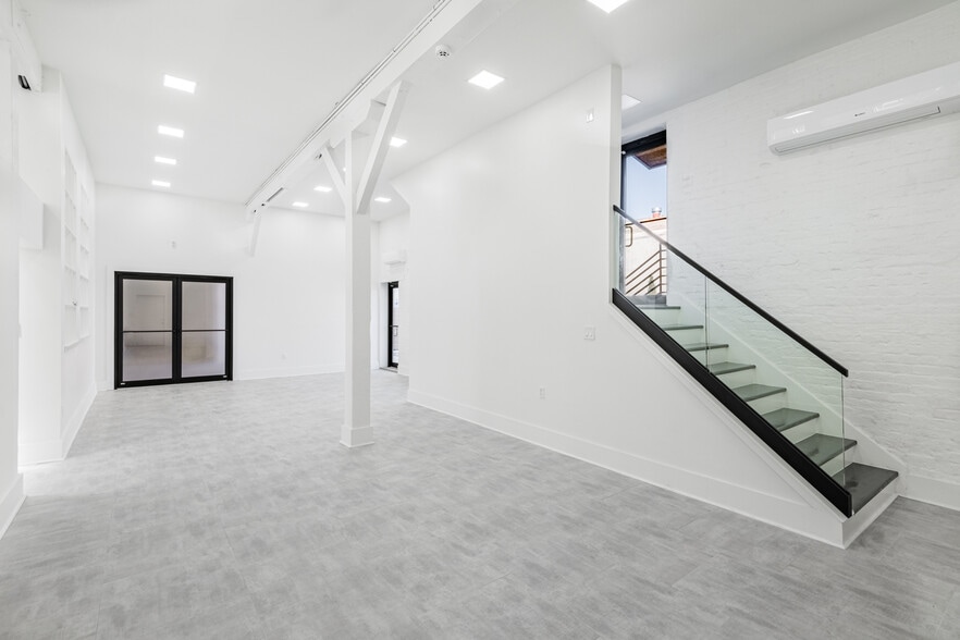 More Photos Of 3157 Tchoupitoulas St, New Orleans Service For Lease