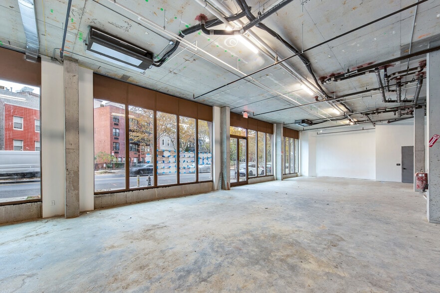 More Photos Of 828 Metropolitan Ave, Brooklyn Apartments For Lease