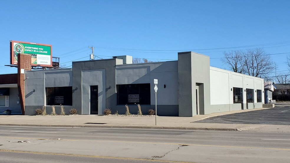 Primary Photo Of 2525 Niles Ave, Saint Joseph Freestanding For Lease