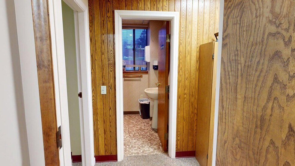 More Photos Of 115 Franklin St, Bangor Office For Sale