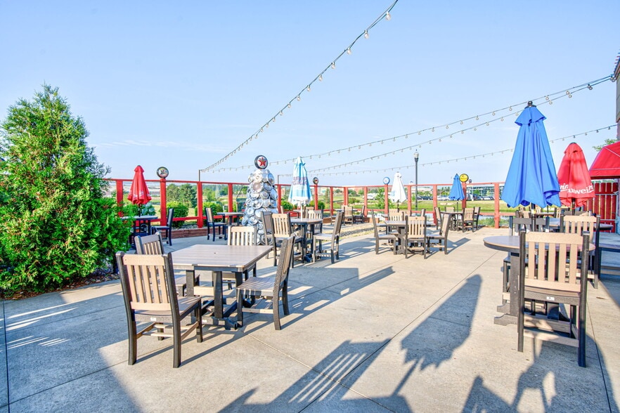 More Photos Of 4325 Maine Ave SE, Rochester Restaurant For Sale