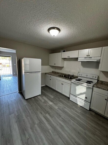 More Photos Of 705 Knoxville St, Birmingham Apartments For Sale