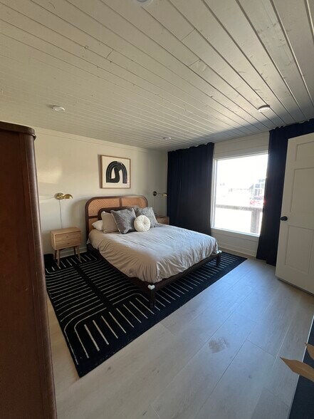 More Photos Of 943 Highway 64 Business, Hayesville Office Residential For Sale