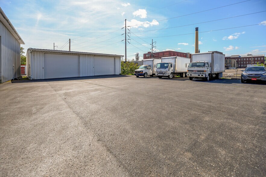 More Photos Of 820 Railroad St, Bloomsburg Warehouse For Sale