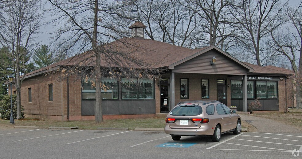 More Photos Of 85 Manchester St, Concord Apartments For Lease