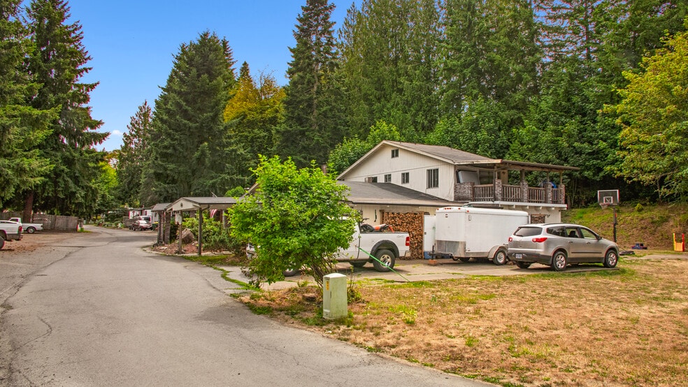 More Photos Of 1105 Riverside Dr, Vernonia Manufactured Housing Mobile Home Park For Sale
