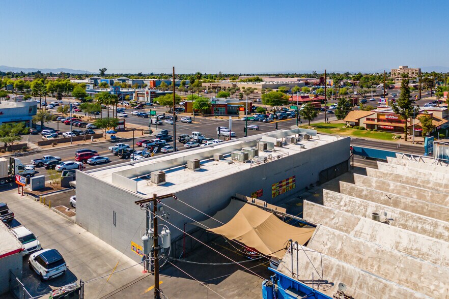 More Photos Of 5045 W Indian School Rd, Phoenix Freestanding For Lease