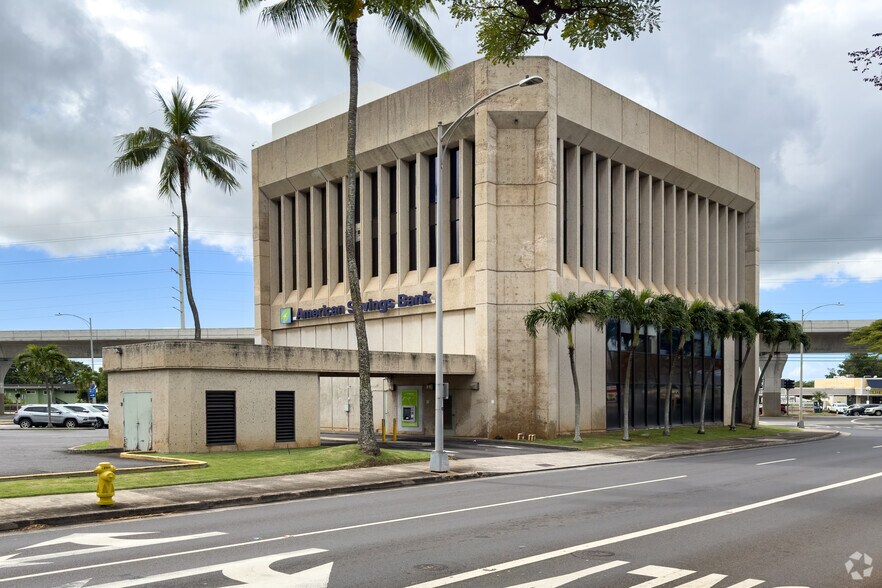 More Photos Of 98-1005 Moanalua Rd, Aiea Unknown For Lease