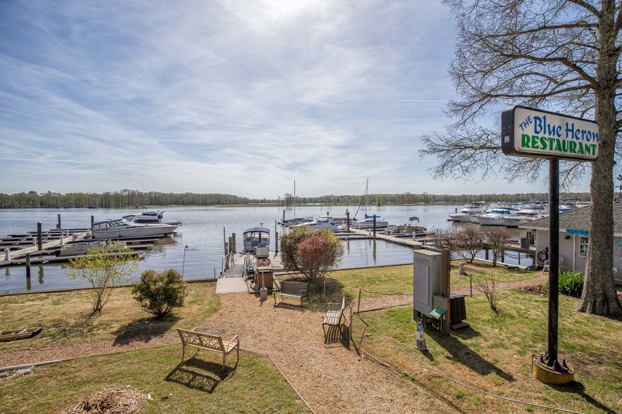 More Photos Of 9100 Wilcox Neck Rd, Charles City Marina For Lease
