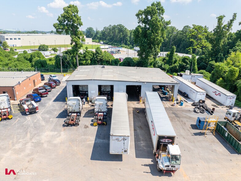 More Photos Of 4382 Moreland Ave, Conley Warehouse For Lease